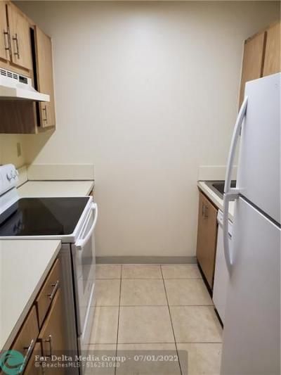 5911 Washington Street, Unit 102, Hollywood, FL 33023 Photo