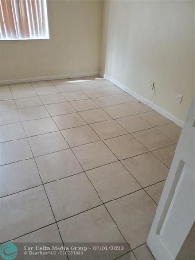 5911 Washington Street, Unit 102, Hollywood, FL 33023 Photo