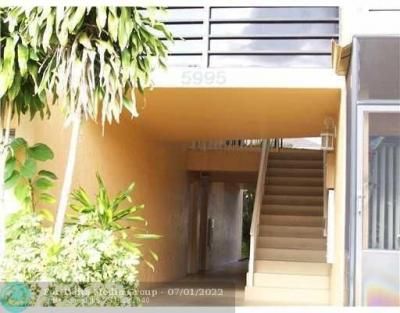 5911 Washington Street, Unit 102, Hollywood, FL 33023 Photo