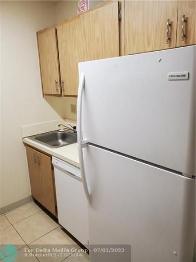 5911 Washington Street, Unit 102, Hollywood, FL 33023 Photo