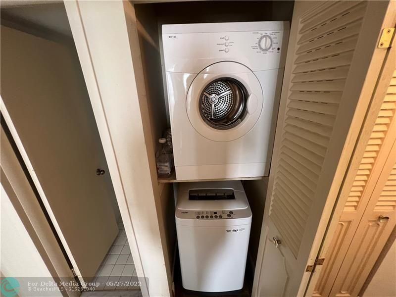 1440 Brickell Bay Drive, Unit 606, Miami, FL 33131 Photo