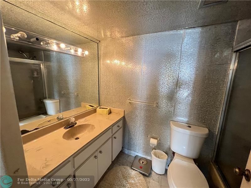 1440 Brickell Bay Drive, Unit 606, Miami, FL 33131 Photo