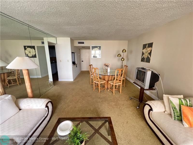 1440 Brickell Bay Drive, Unit 606, Miami, FL 33131 Photo