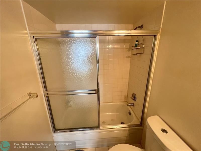 1440 Brickell Bay Drive, Unit 606, Miami, FL 33131 Photo