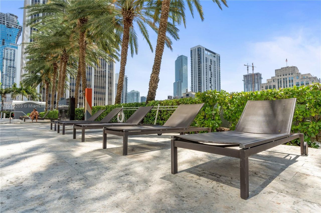 50 Biscayne Blvd, Unit 605, Miami, FL 33132 Photo