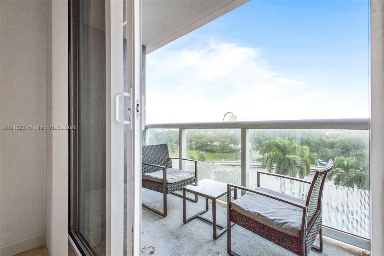 50 Biscayne Blvd, Unit 605, Miami, FL 33132 Photo