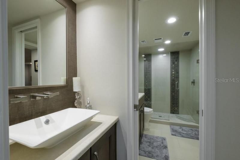 4325 Gulf Of Mexico Drive, Unit 507, Longboat Key, FL 34228 Photo