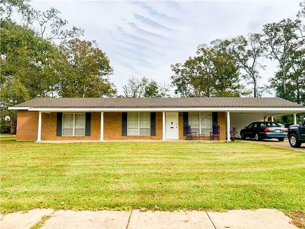 224 Mowad Drive, Oakdale, LA 71463