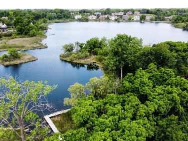 2630 TURTLE LAKE Drive, Bloomfield Twp, MI 48302