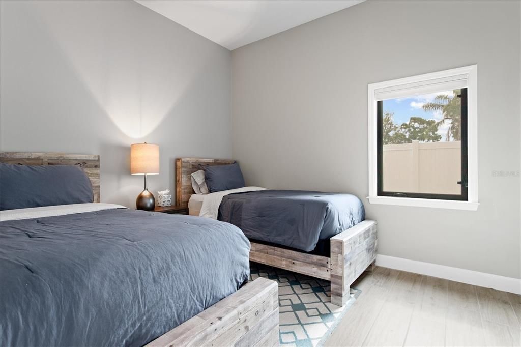 1905 Tulip Drive, Sarasota, FL 34239 Photo