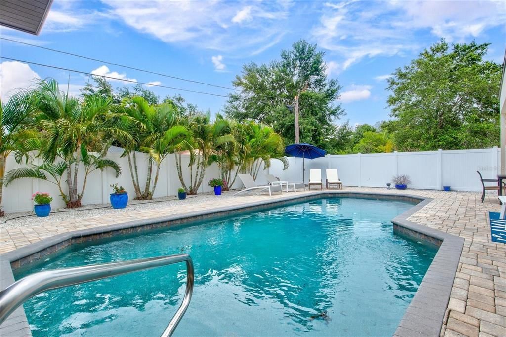 1905 Tulip Drive, Sarasota, FL 34239 Photo