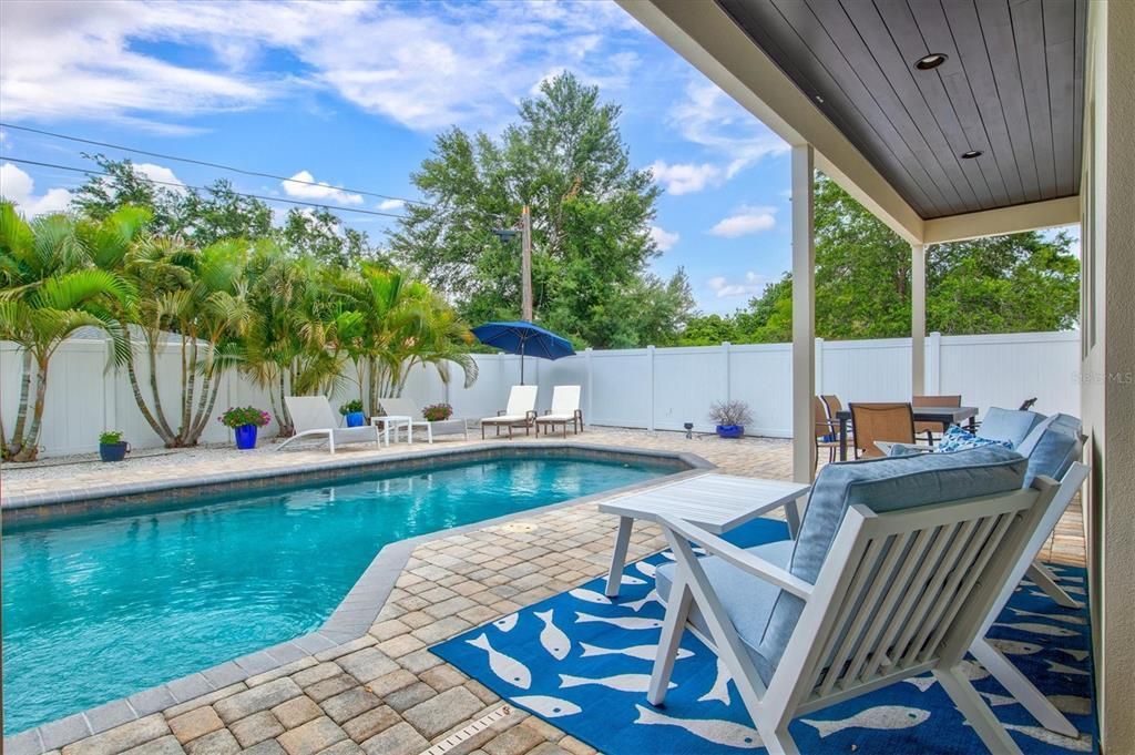 1905 Tulip Drive, Sarasota, FL 34239 Photo