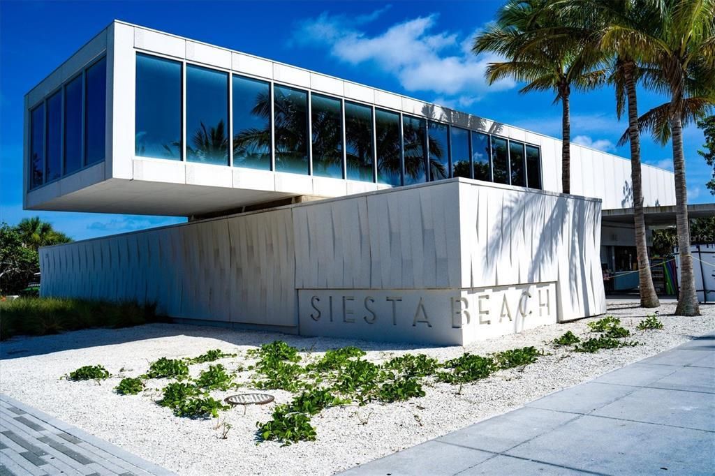 1905 Tulip Drive, Sarasota, FL 34239 Photo