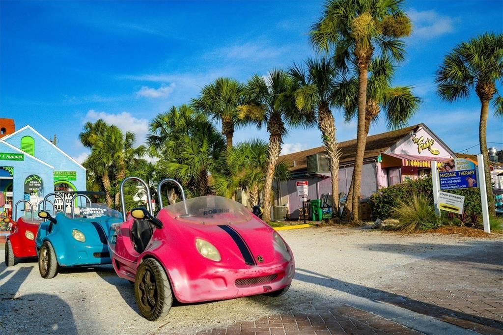 1905 Tulip Drive, Sarasota, FL 34239 Photo