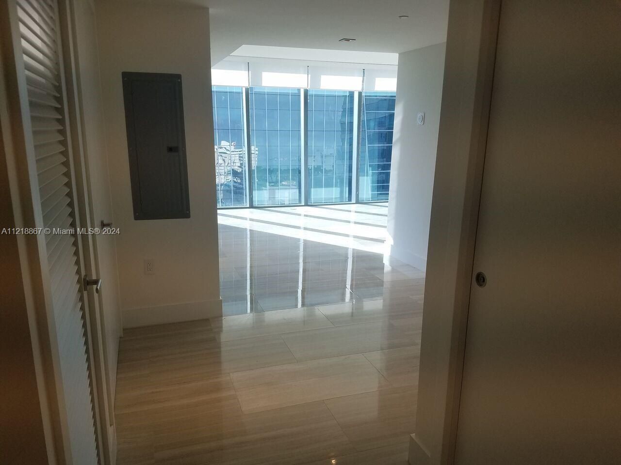 1451 Brickell Ave, Unit 1206, Miami, FL 33131 Photo