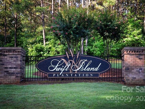 129 Plantation Way, Mount Gilead, NC 27306