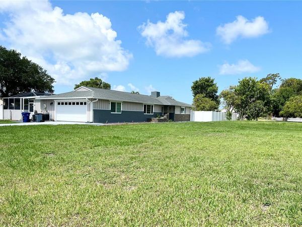 2140 PINEHURST STREET, SARASOTA, FL 34231