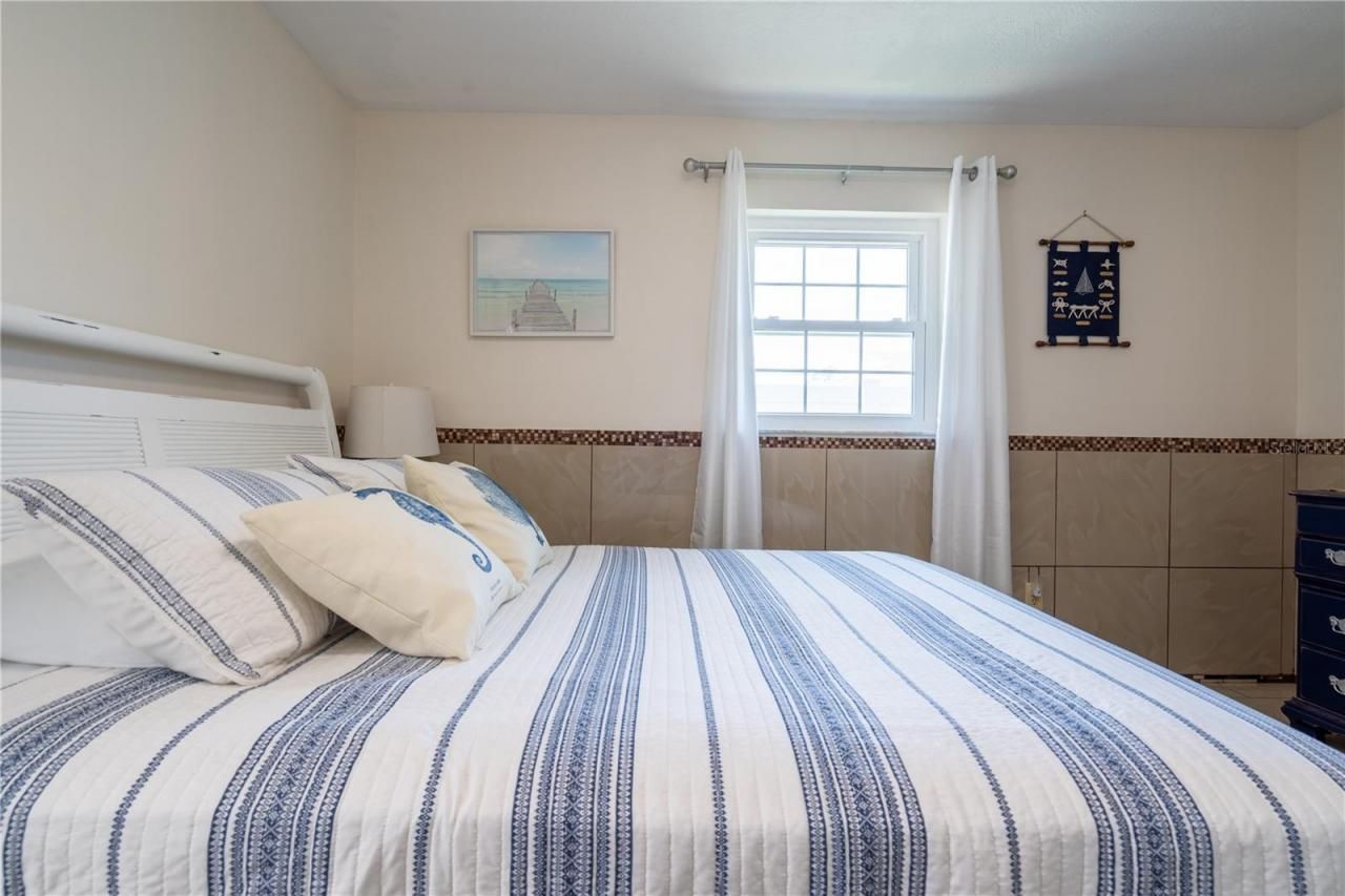 2140 Pinehurst Street, Sarasota, FL 34231 Photo