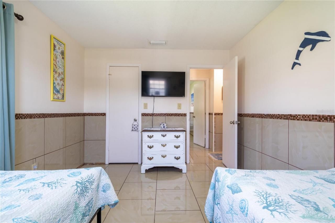 2140 Pinehurst Street, Sarasota, FL 34231 Photo