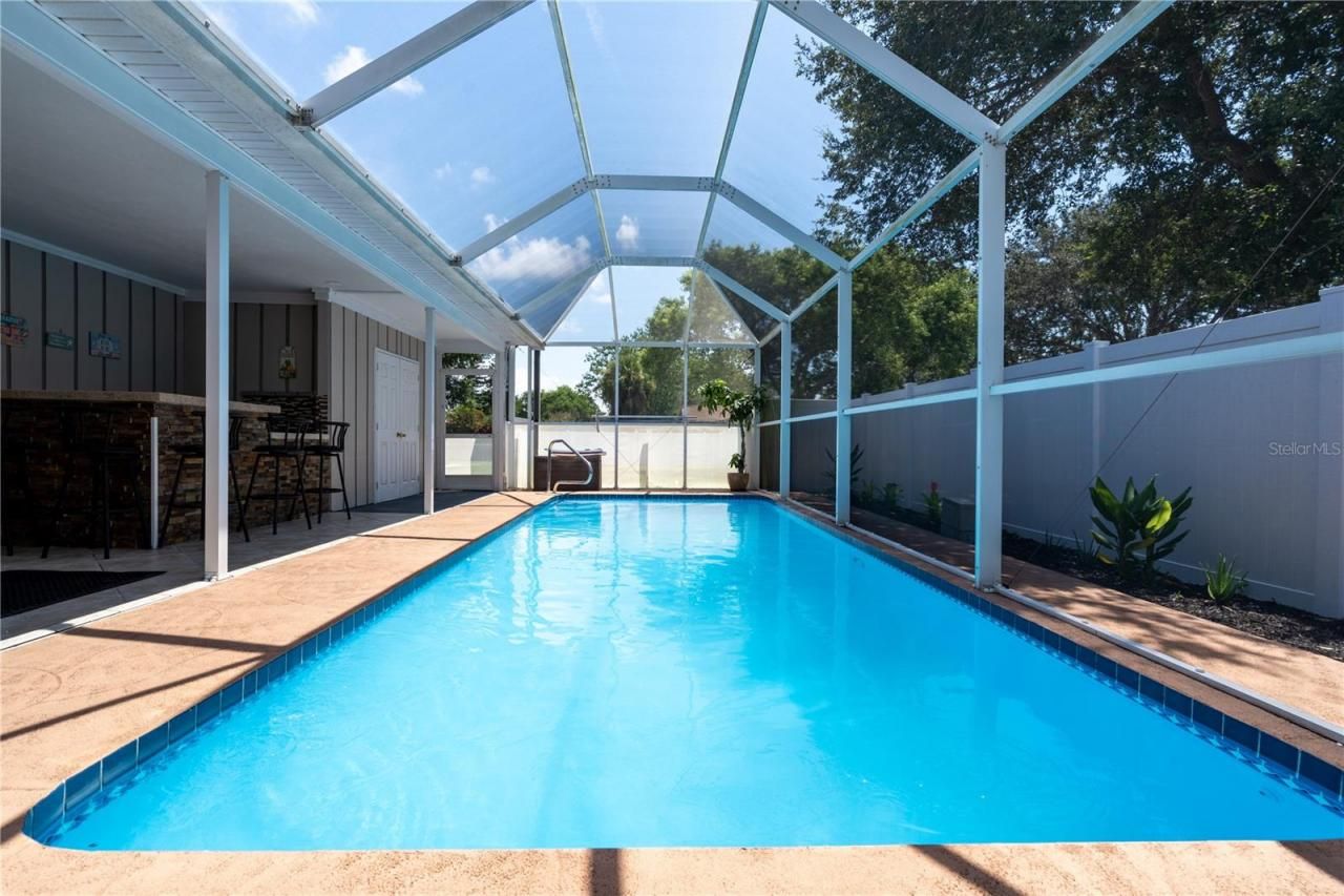 2140 Pinehurst Street, Sarasota, FL 34231 Photo