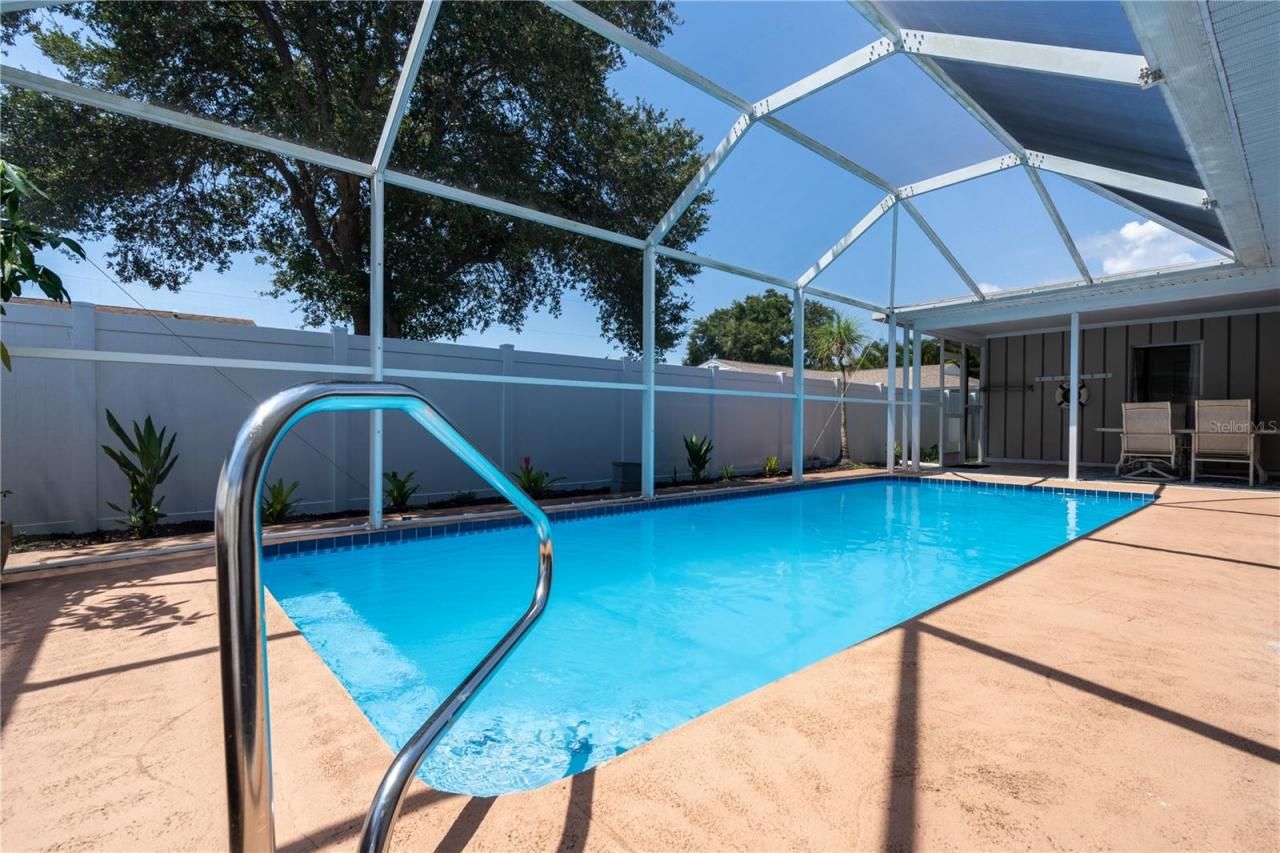 2140 Pinehurst Street, Sarasota, FL 34231 Photo