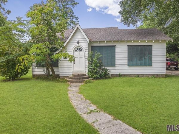 513-515 N Range Ave, Denham Springs, LA 70726