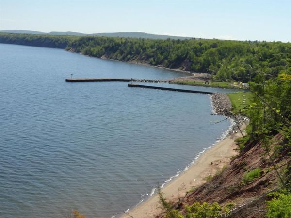 000 Harbor View Dr, Saxon, WI 54559