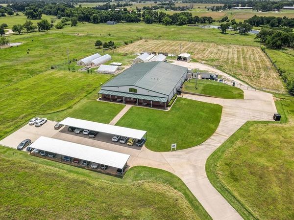 801 S Highway 377, Pilot Point, TX 76258