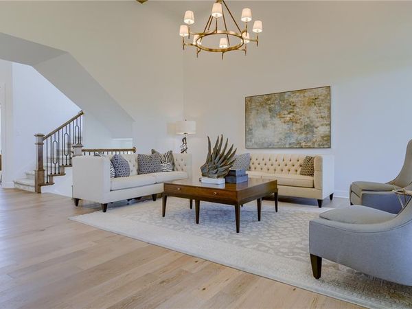 16661 S Marais Drive, Olathe, KS 66062