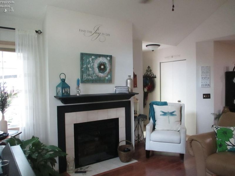 832 Turnbury Lane, Unit 28, Perrysburg, OH 43551 Photo 9