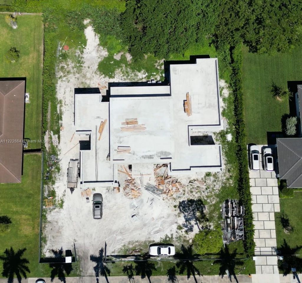 8255 SW 184th Street, Palmetto Bay, FL 33157 Photo