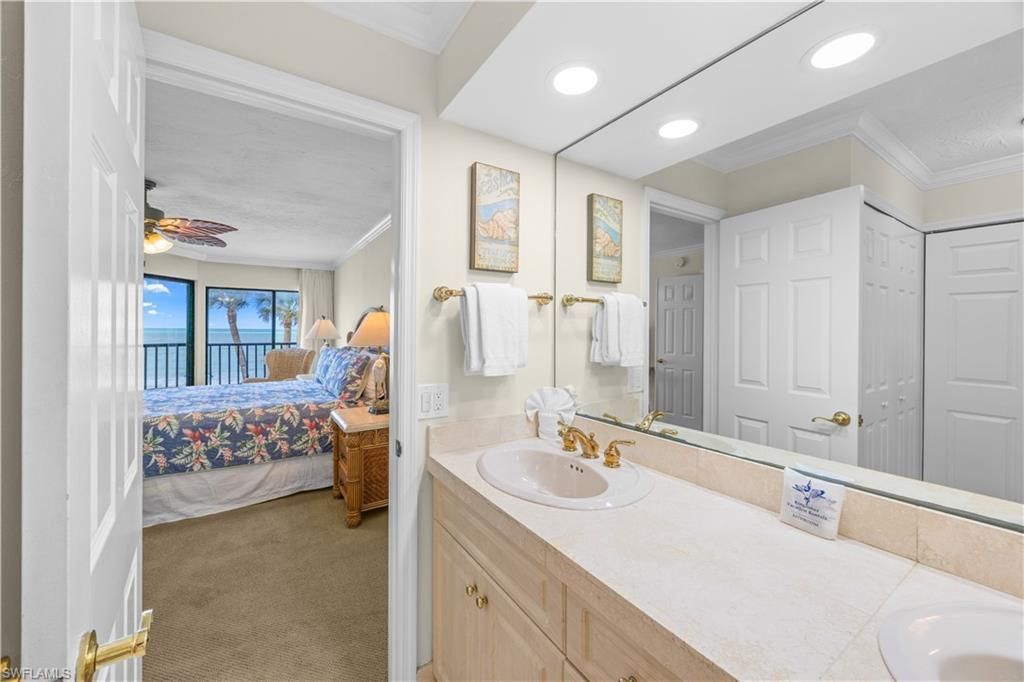 2445 W Gulf Dr, Unit A25, Sanibel, FL 33957 Photo