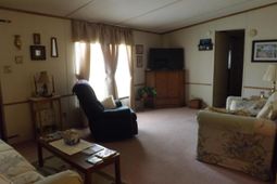 1909 Hwy 17 S photo 4