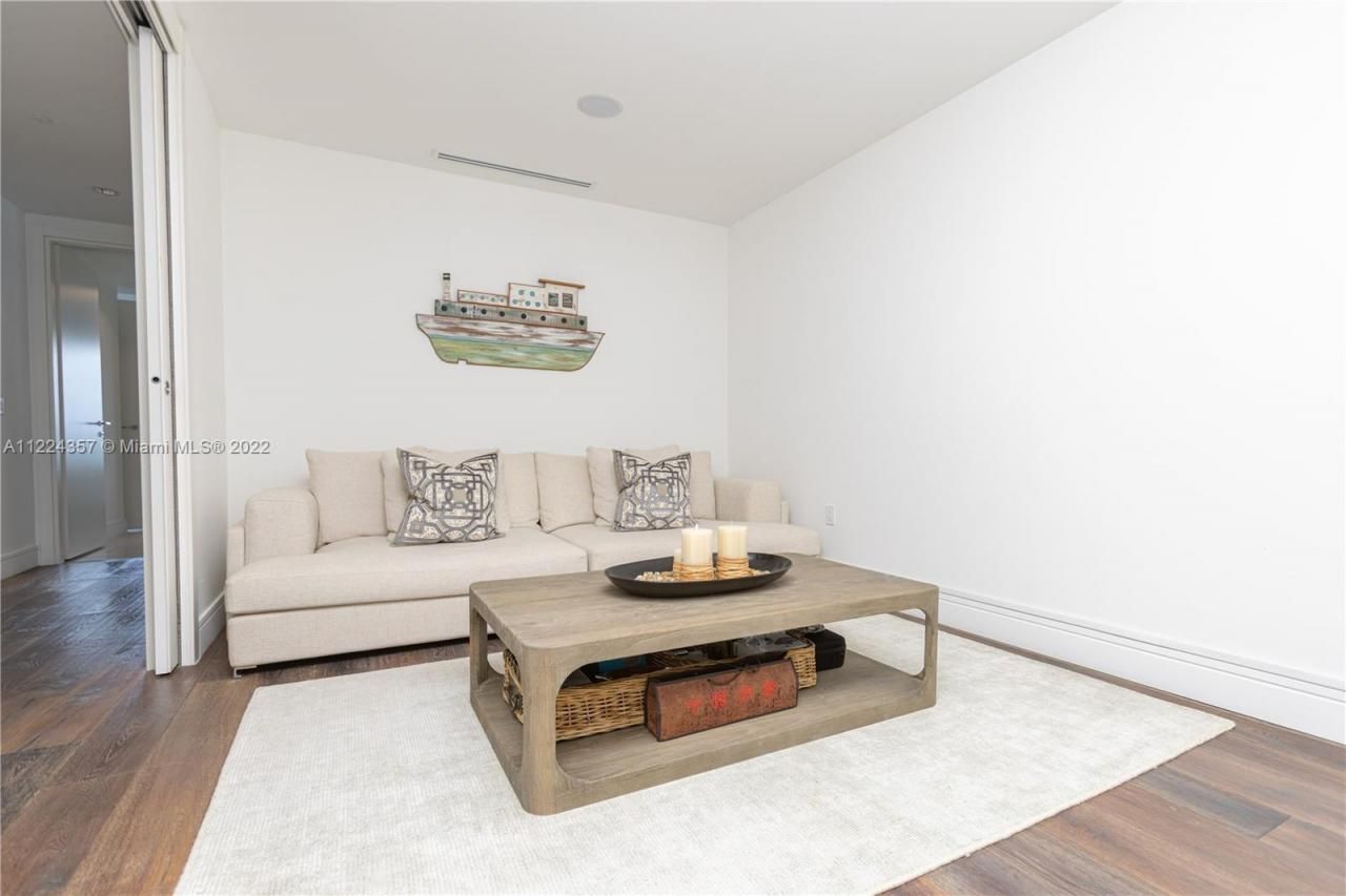 3300 NE 188th St, Unit 618, Aventura, FL 33180 Photo