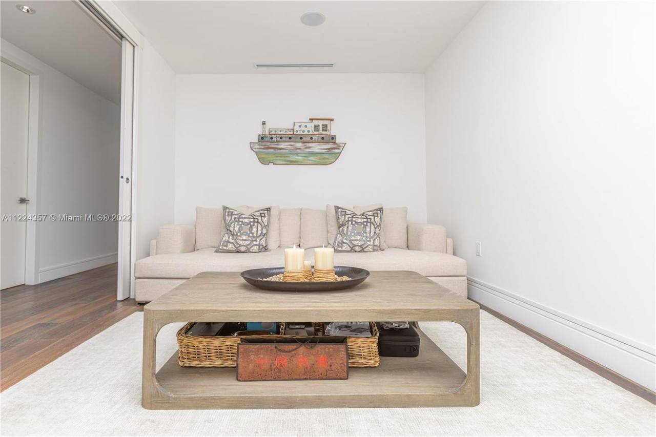 3300 NE 188th St, Unit 618, Aventura, FL 33180 Photo