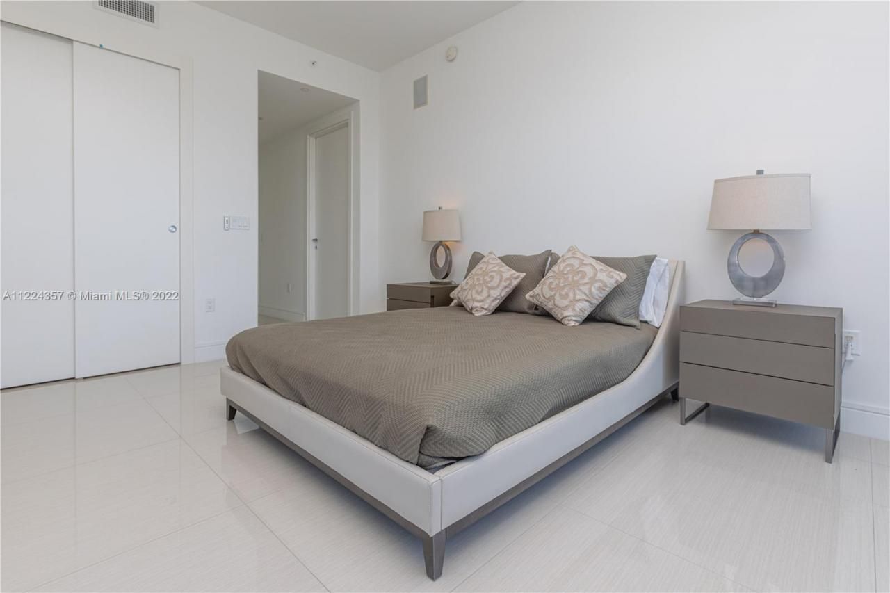 3300 NE 188th St, Unit 618, Aventura, FL 33180 Photo