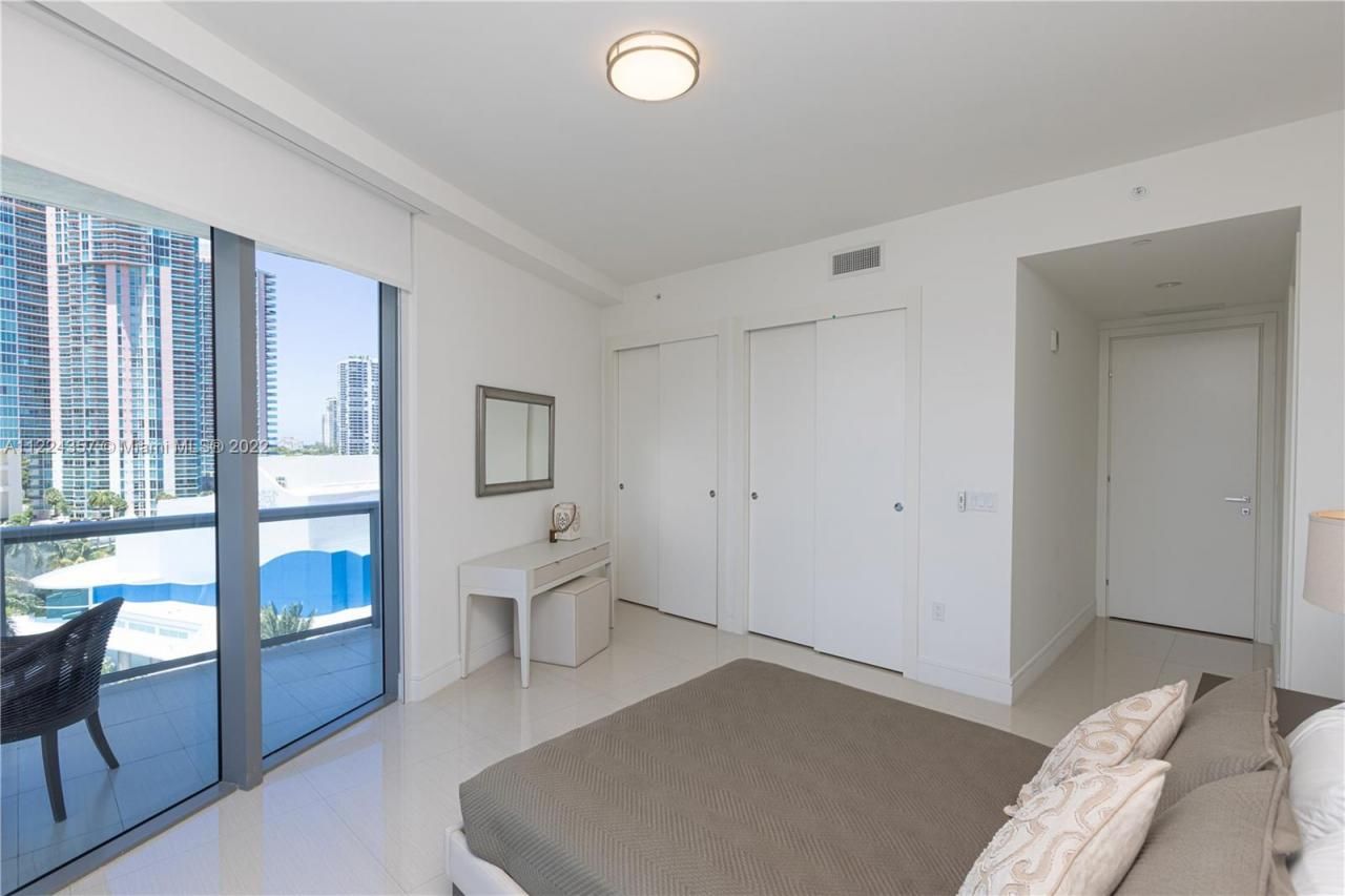 3300 NE 188th St, Unit 618, Aventura, FL 33180 Photo