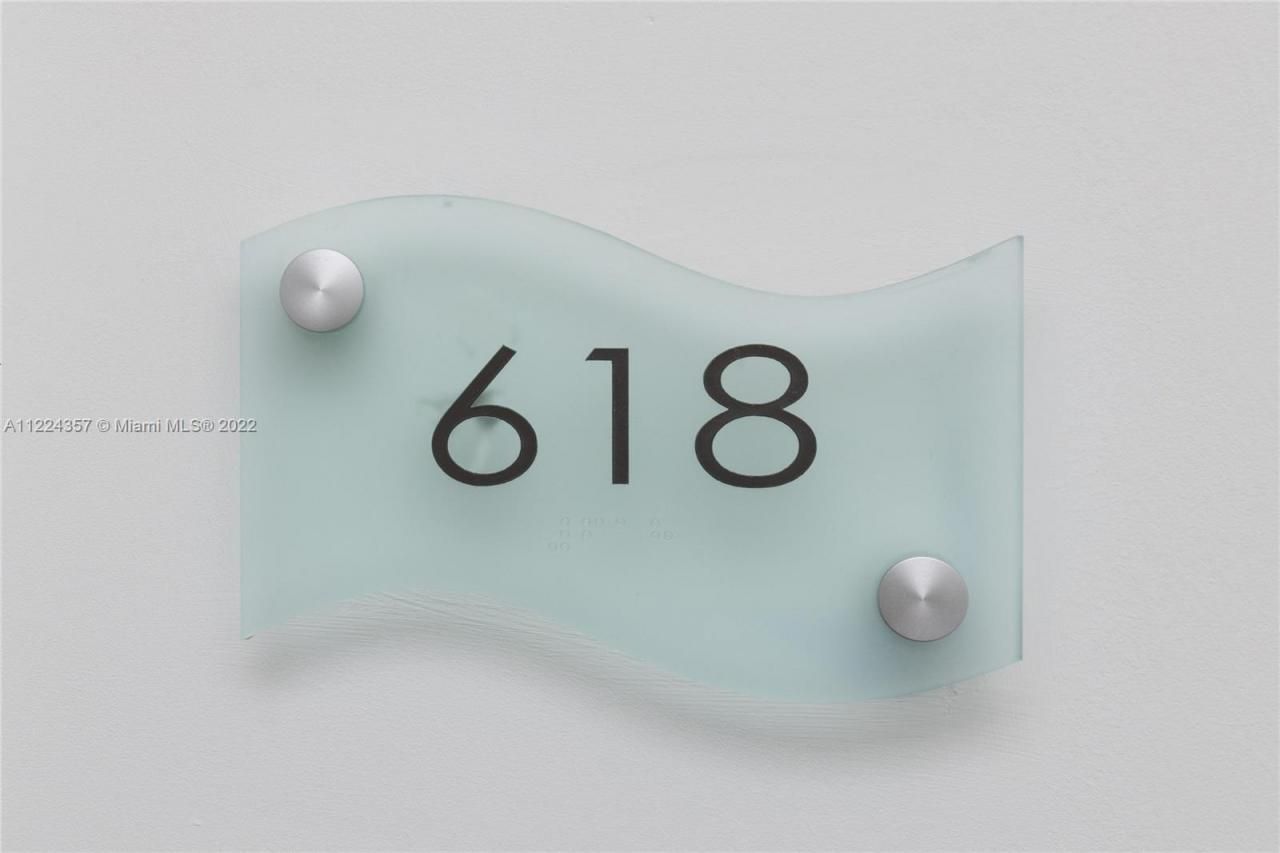3300 NE 188th St, Unit 618, Aventura, FL 33180 Photo