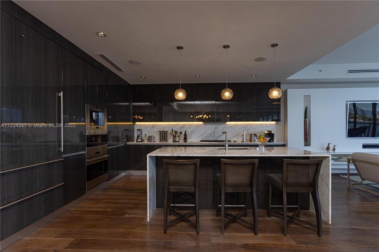 3300 NE 188th St, Unit 618, Aventura, FL 33180 Photo