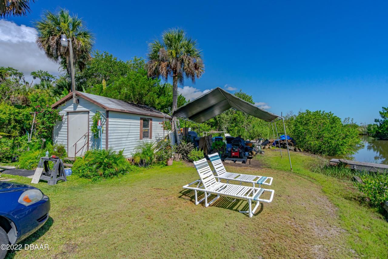 416 E Halifax Avenue, Oak Hill, FL 32759 Photo