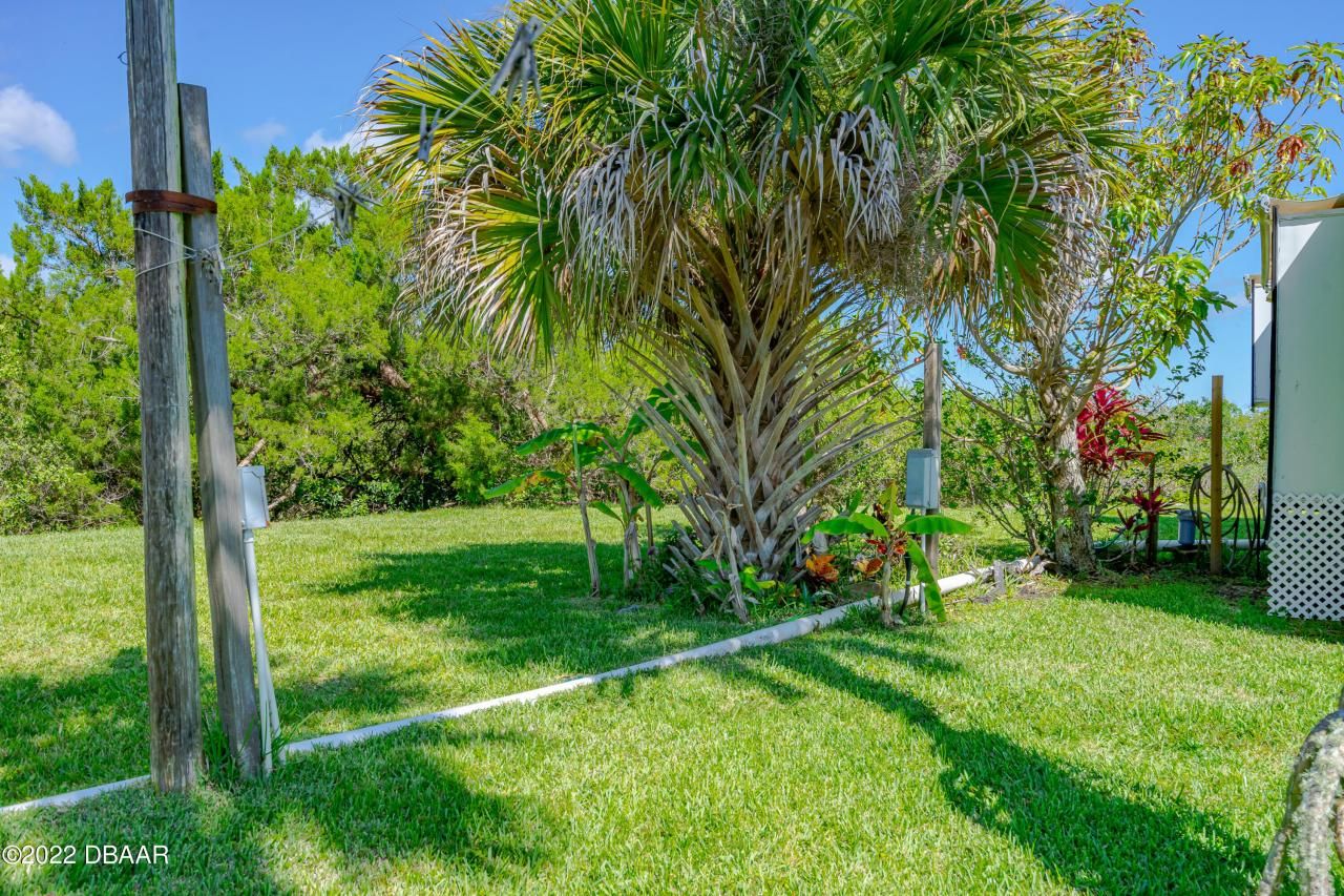 416 E Halifax Avenue, Oak Hill, FL 32759 Photo