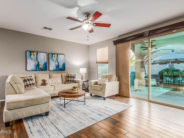 6770 S TUCANA Lane, Gilbert, AZ 85298
