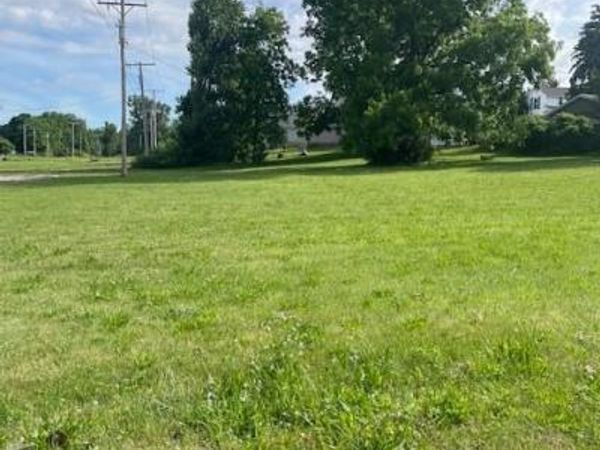 514 Sandusky Avenue W, Bellefontaine, OH 43311