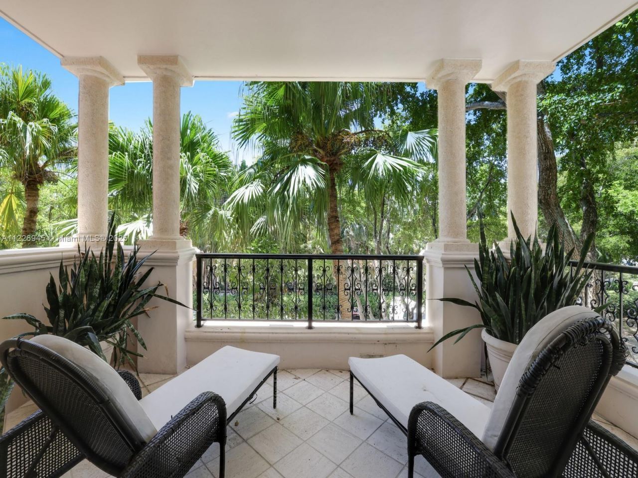 19126 Fisher Island Dr, Unit 19126, Miami Beach, FL 33109 Photo