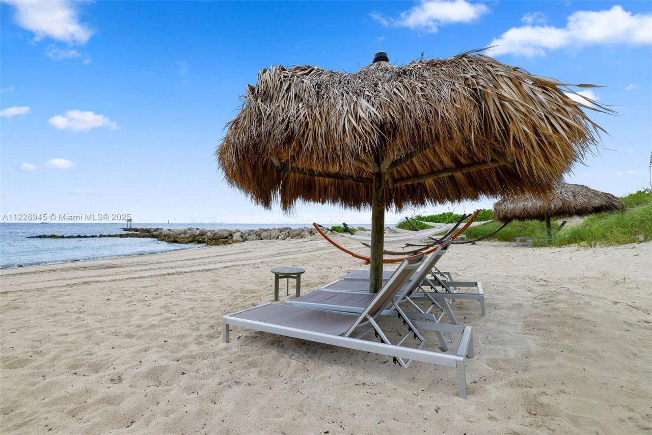 19126 Fisher Island Dr, Unit 19126, Miami Beach, FL 33109 Photo