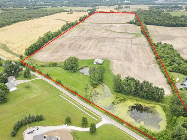 2241 Seminary Road SE, Newark, OH 43056