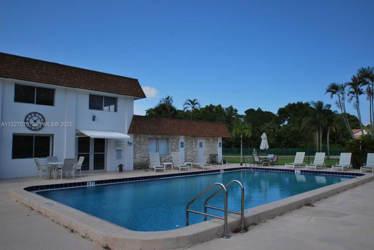 6289 Lear Dr, Unit 306, Lake Worth, FL 33462 Photo