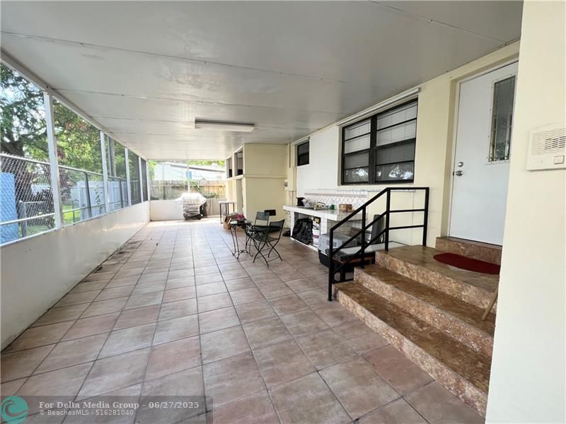 225 E 41st Street, Hialeah, FL 33013 Photo