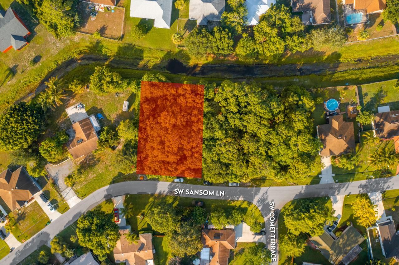 512 SW Sansom Lane, Port Saint Lucie, FL 34953 Photo