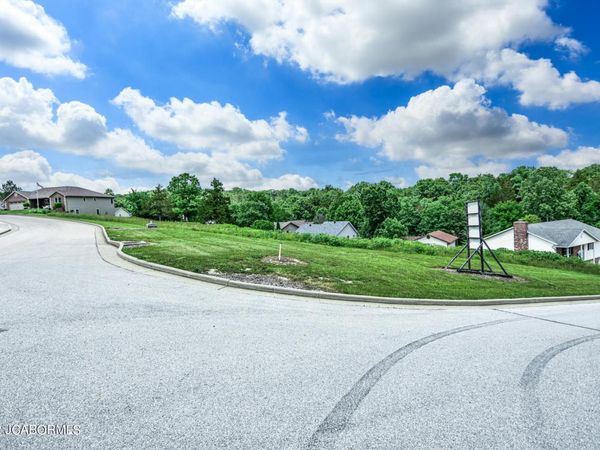3217 CRYSTAL COURT, Jefferson City, MO 65109